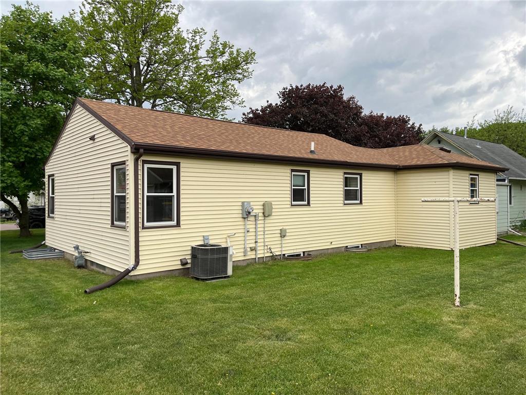 182 14th Street Windom MN 56101 7072757 image32