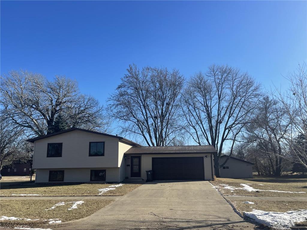 182 2nd Street Tracy MN 56175 6644503 image1