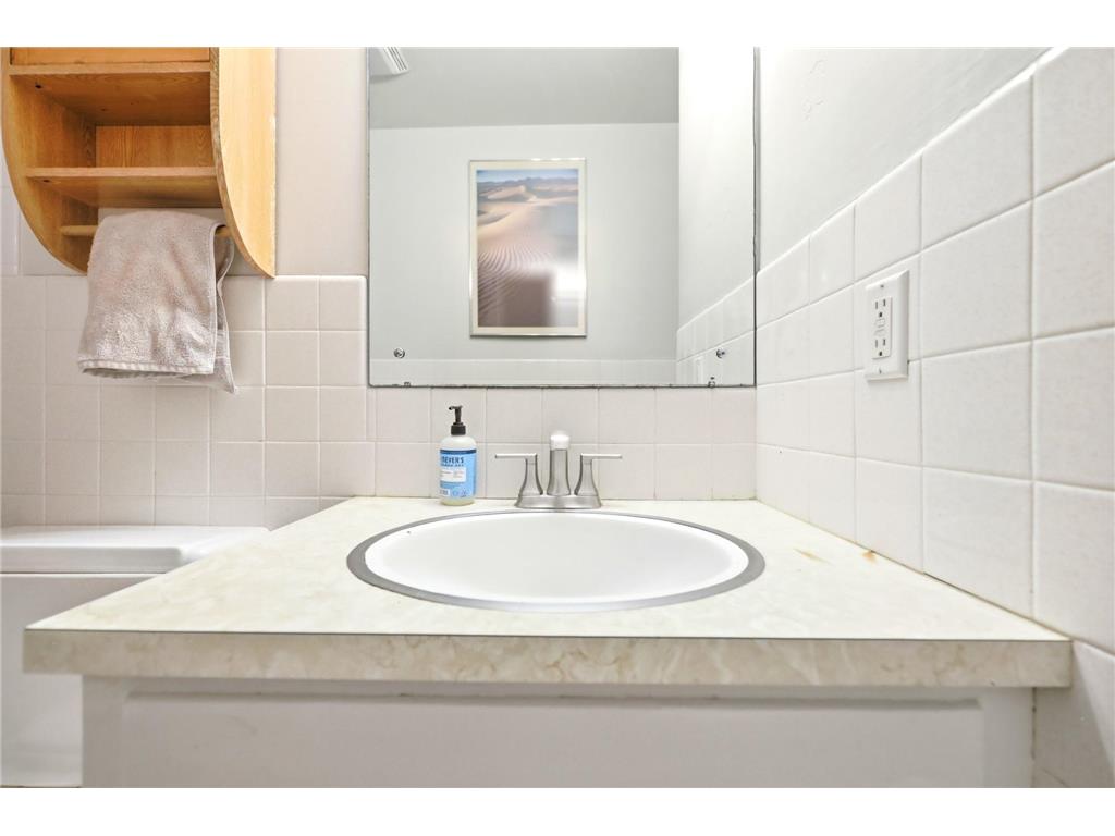 182 Faye Street Saint Paul MN 55119 7059747 image18