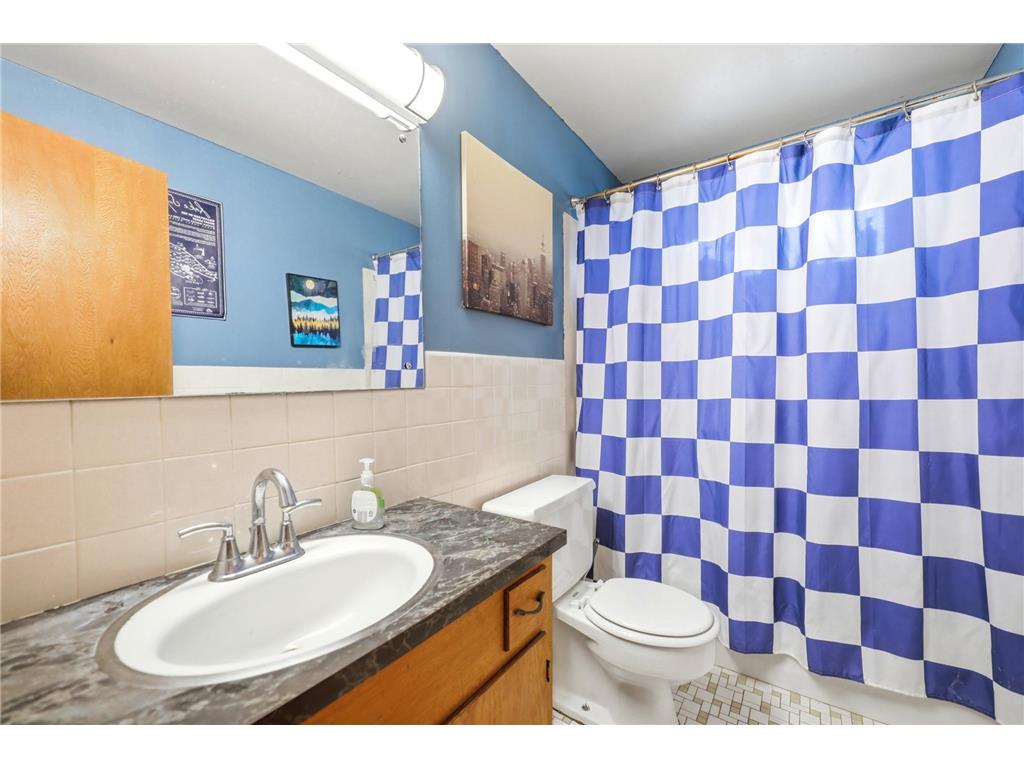 182 Faye Street Saint Paul MN 55119 7059747 image24