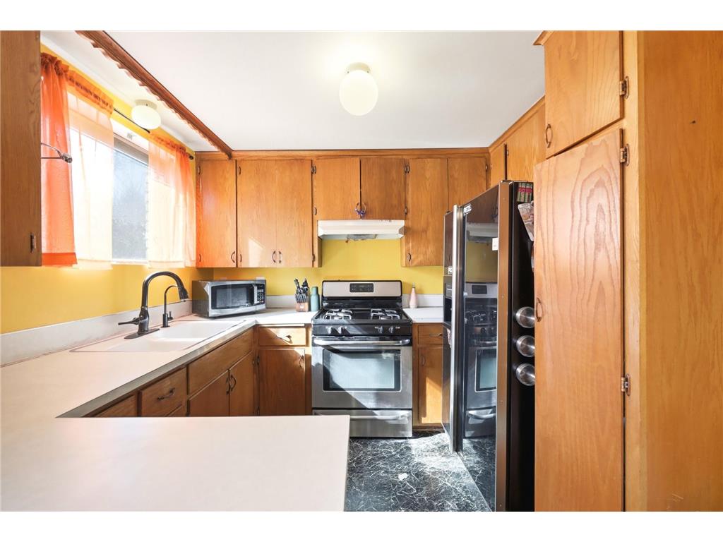 182 Faye Street Saint Paul MN 55119 7059747 image26