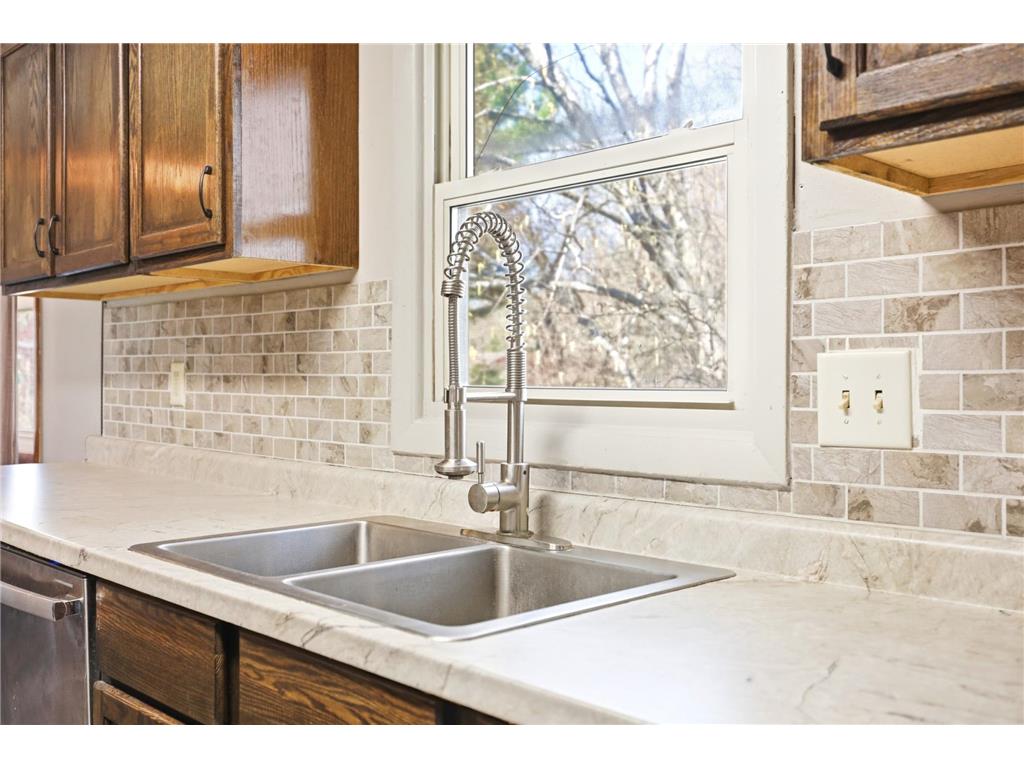 182 Faye Street Saint Paul MN 55119 7059747 image7
