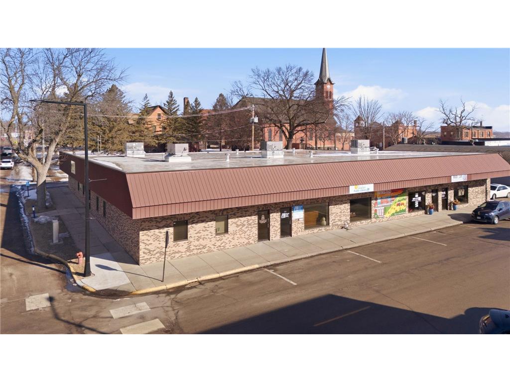 182 Main Avenue W Winsted MN 55395 7017615 image2