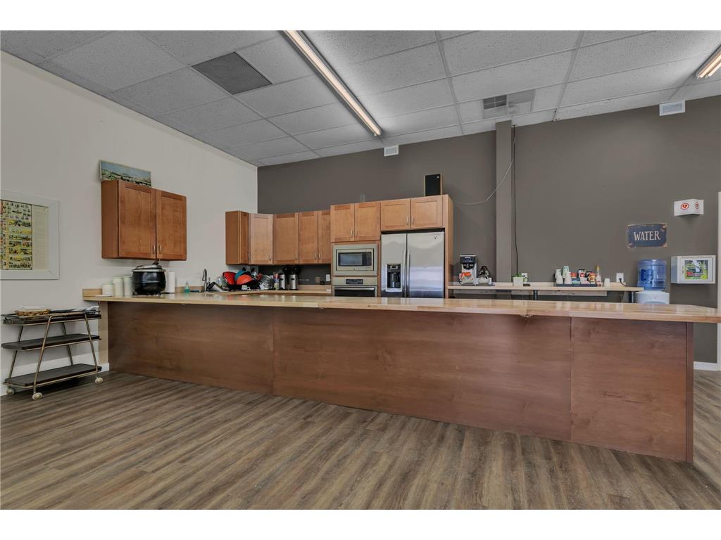 182 Main Avenue W Winsted MN 55395 7017615 image9