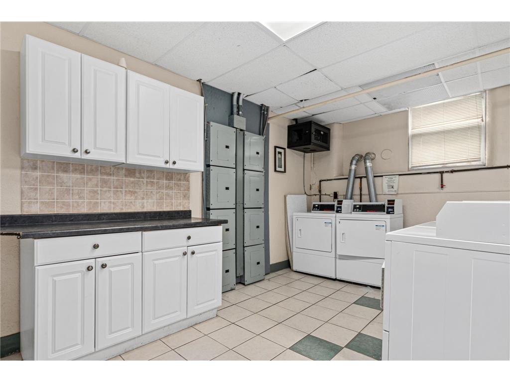 1820 1st Avenue S #208 Minneapolis MN 55403 6737901 image14