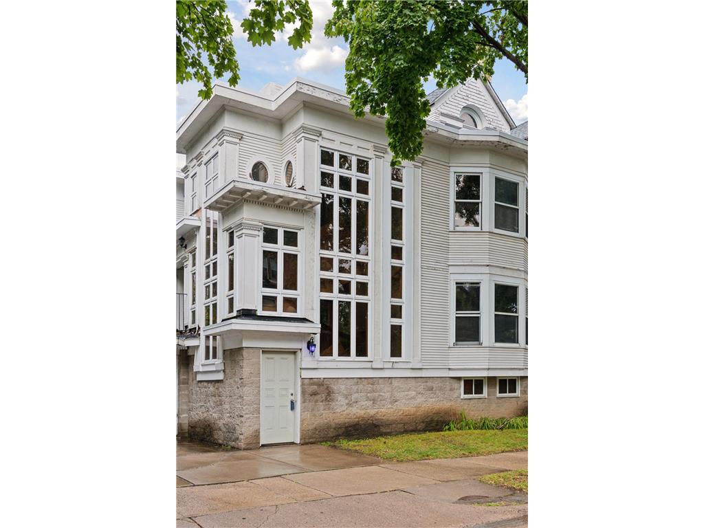 1820 Colfax Avenue S Minneapolis MN 55403 6785720 image54