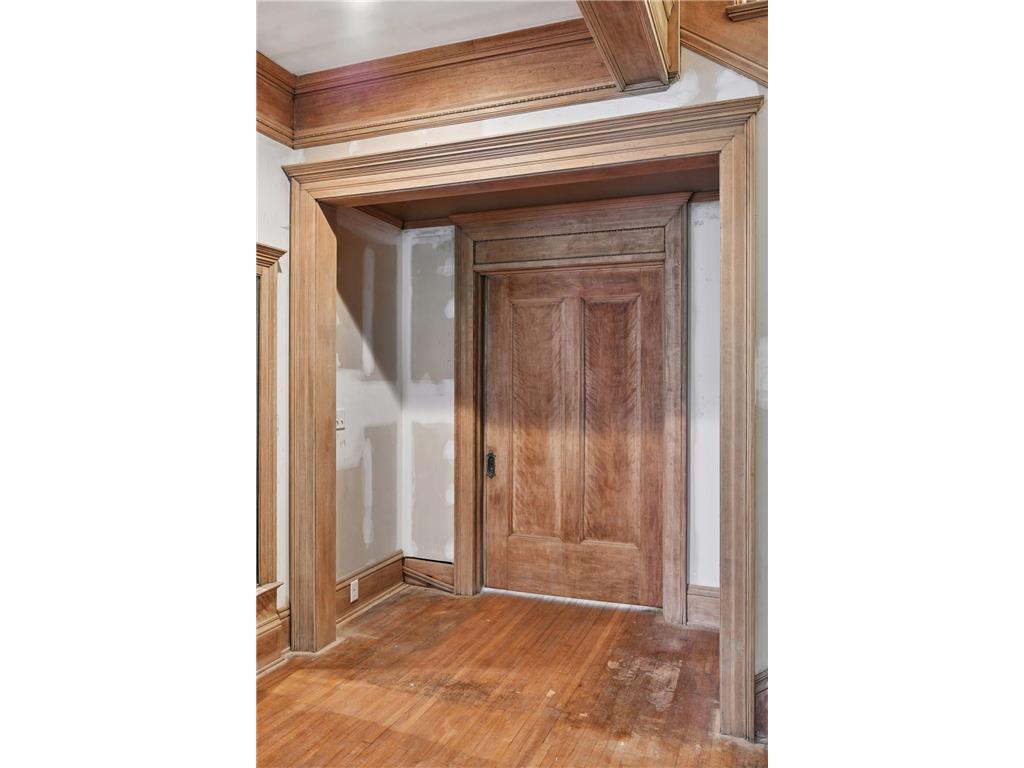 1820 Colfax Avenue S Minneapolis MN 55403 7079398 image19