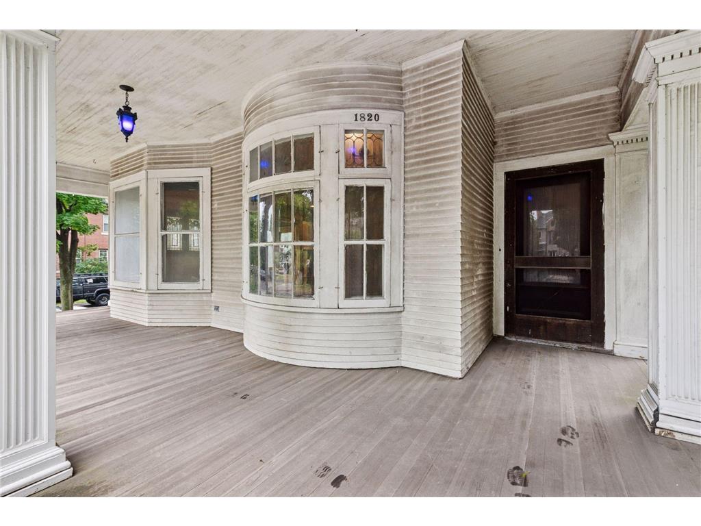 1820 Colfax Avenue S Minneapolis MN 55403 7079398 image43