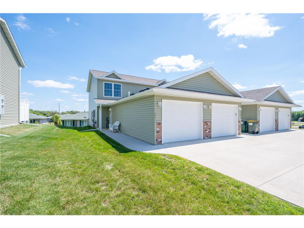 1820 Daniel Lane NE, Stewartville, MN 55976 MLS 6247553 Edina Realty