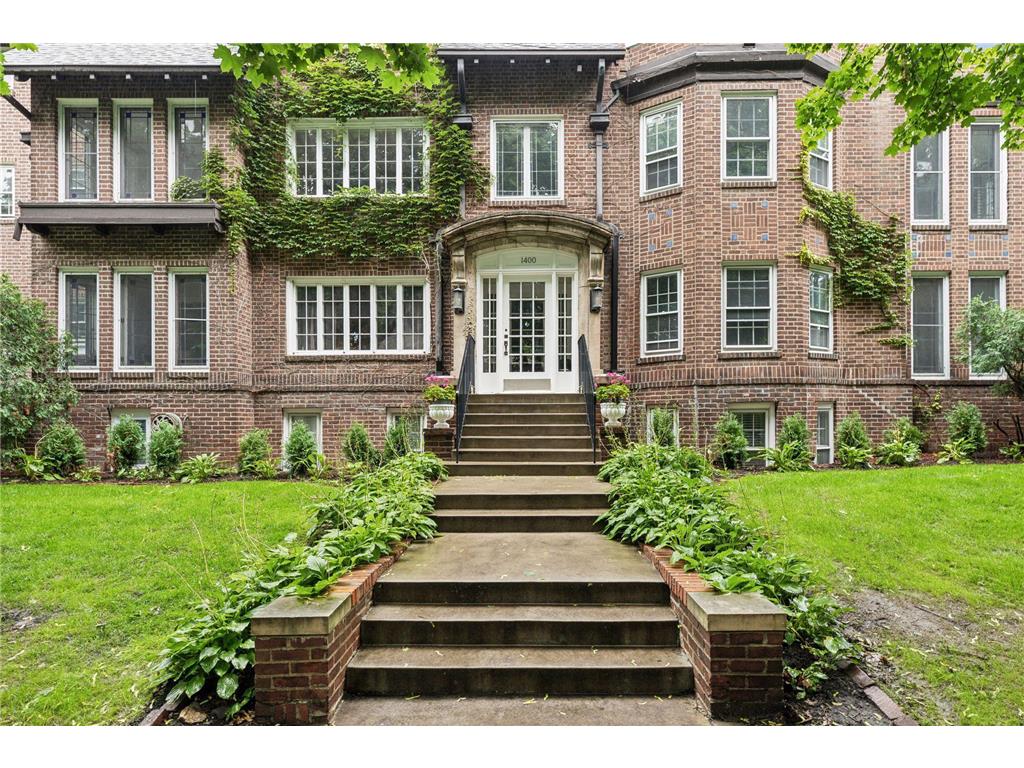 1820 Girard Avenue S #1 Minneapolis MN 55403 7015764 image2