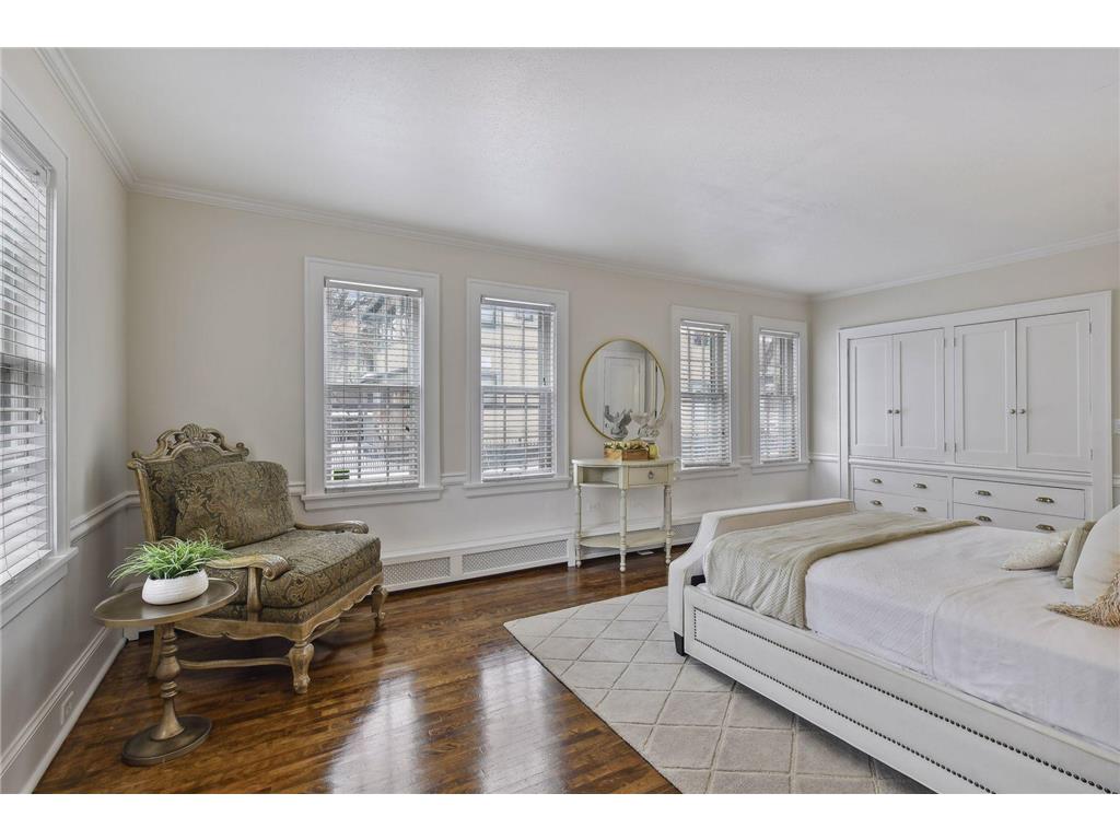 1820 Girard Avenue S Minneapolis MN 55403 7019992 image3