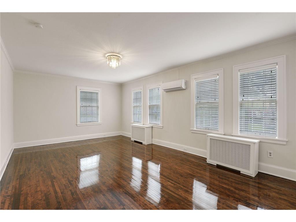 1820 Girard Avenue S Minneapolis MN 55403 7019992 image71