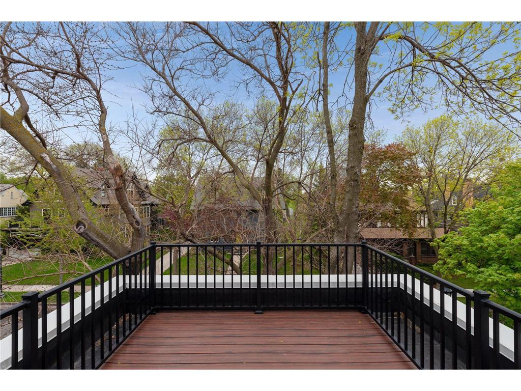 1820 Girard Avenue S Minneapolis MN 55403 7019992 image87