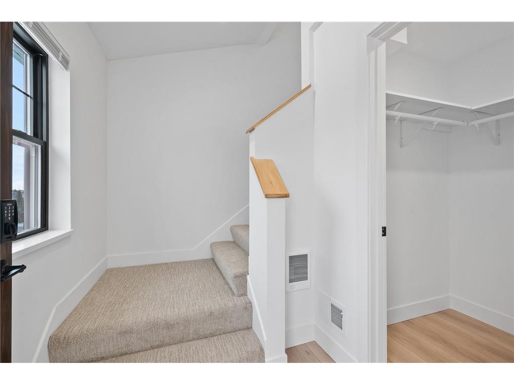 1820 Mckinley Street NE Minneapolis MN 55418 7046306 image39