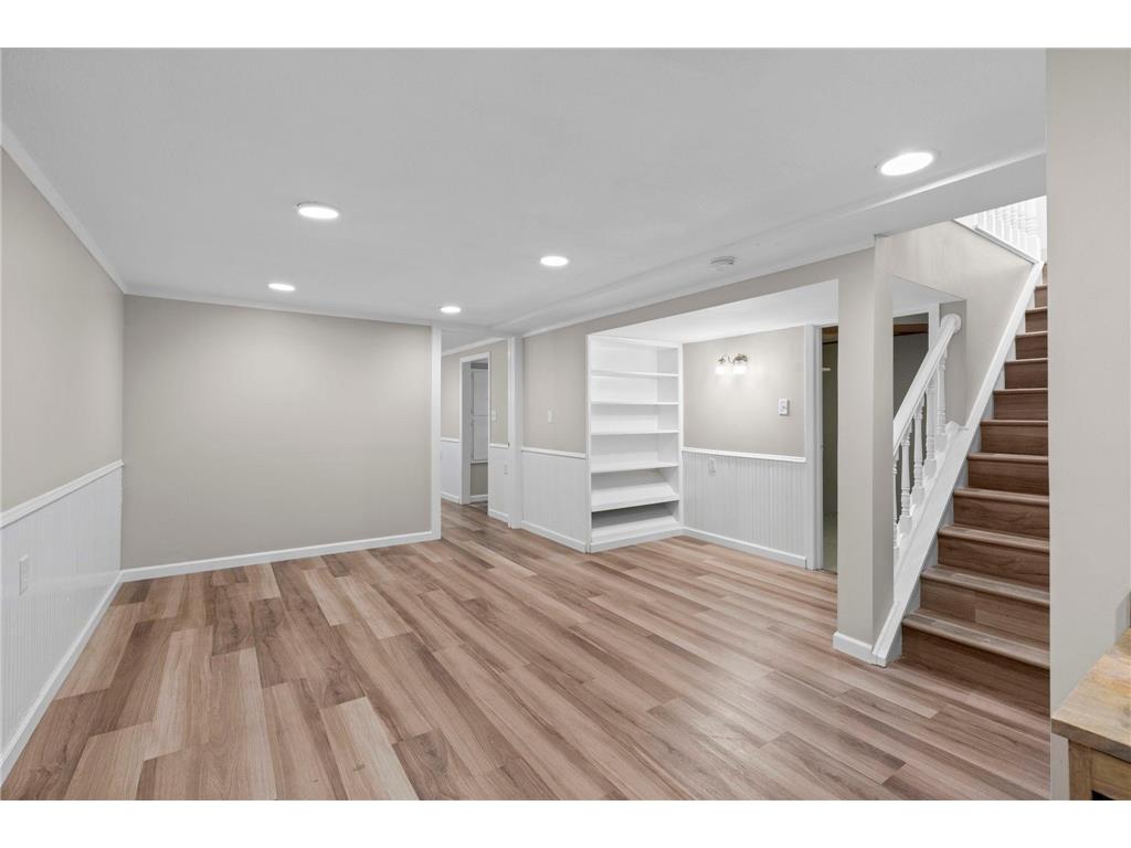 1820 Oak Street Hastings MN 55033 7072779 image21