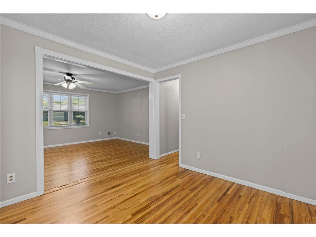 1820 Oak Street Hastings MN 55033 7072779 image7