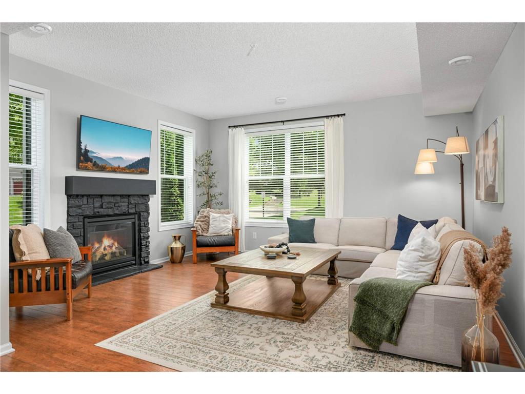 1820 Plymouth Lane #5 Chanhassen MN 55317 6761228 image1