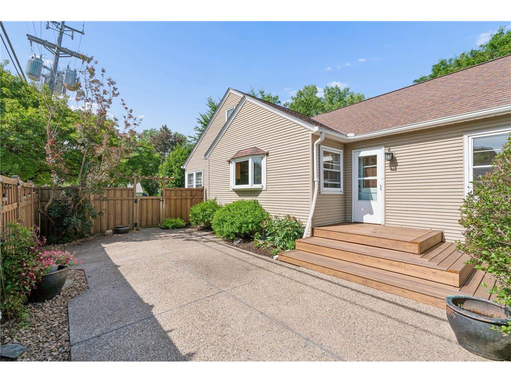 1821 Bohland Avenue Saint Paul MN 55116 7081749 image24