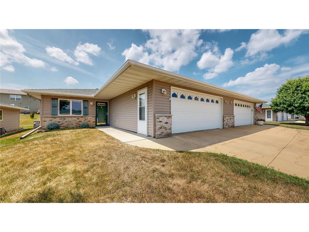 1821 Clubhouse Drive NE Stewartville MN 55976 6407011 image1