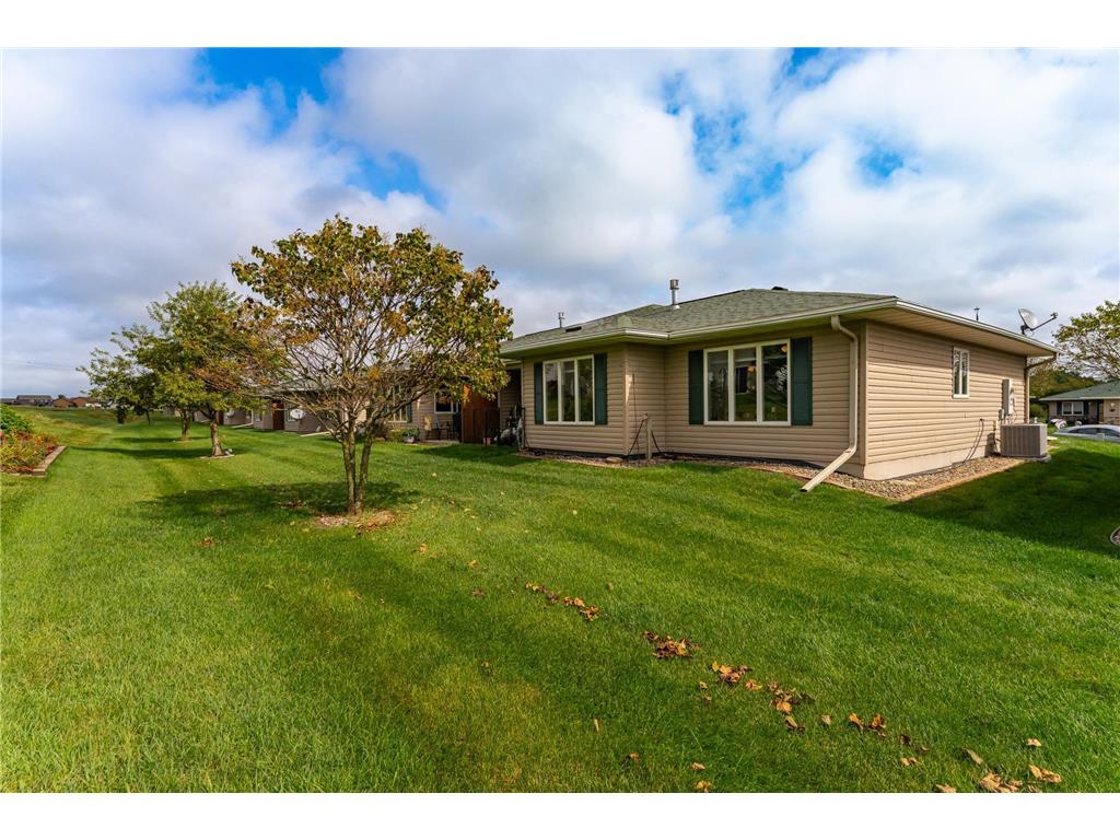 1821 Clubhouse Drive NE Stewartville MN 55976 6793485 image2