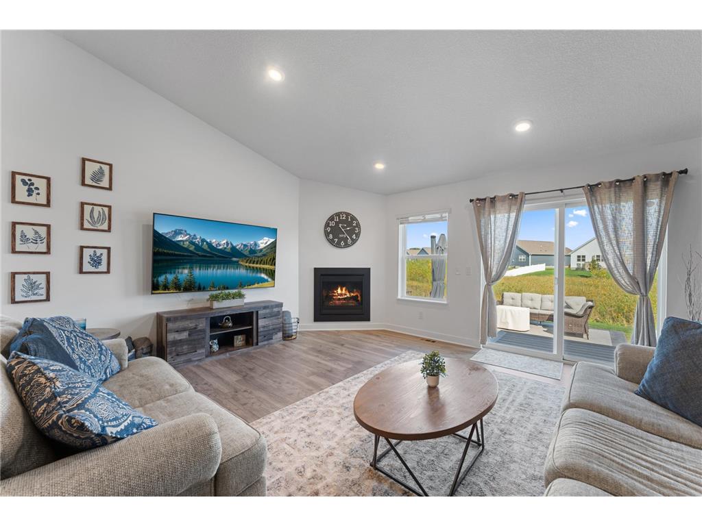 1821 Dauwalter Circle Carver MN 55315 6818172 image15