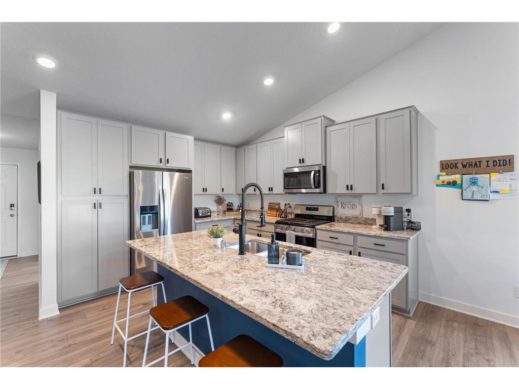 1821 Dauwalter Circle Carver MN 55315 6818172 image7