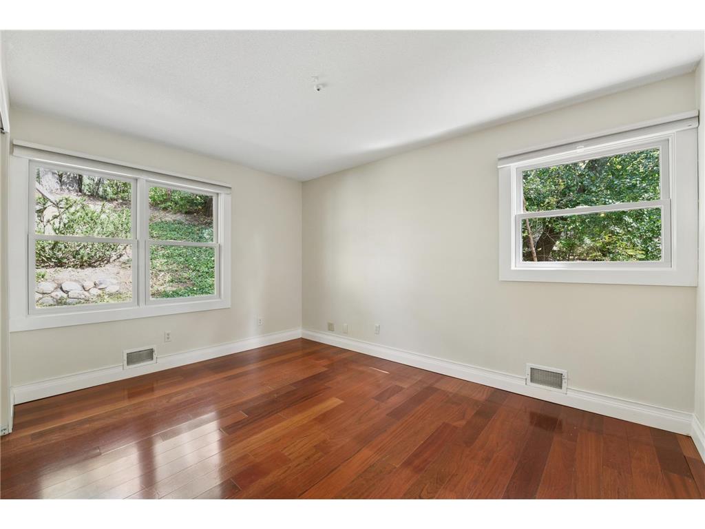 18213 Hermitage Way Minnetonka MN 55345 6789248 image15