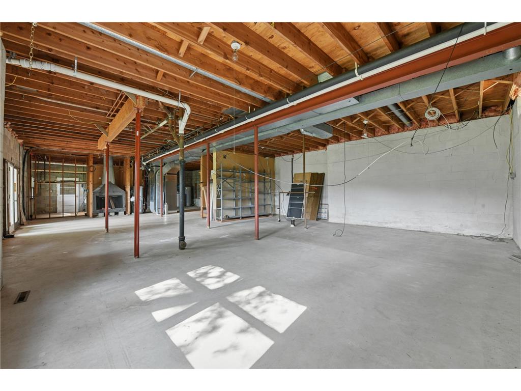 18213 Hermitage Way Minnetonka MN 55345 6789248 image23