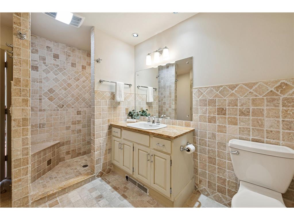 18213 Hermitage Way Minnetonka MN 55345 7012322 image12