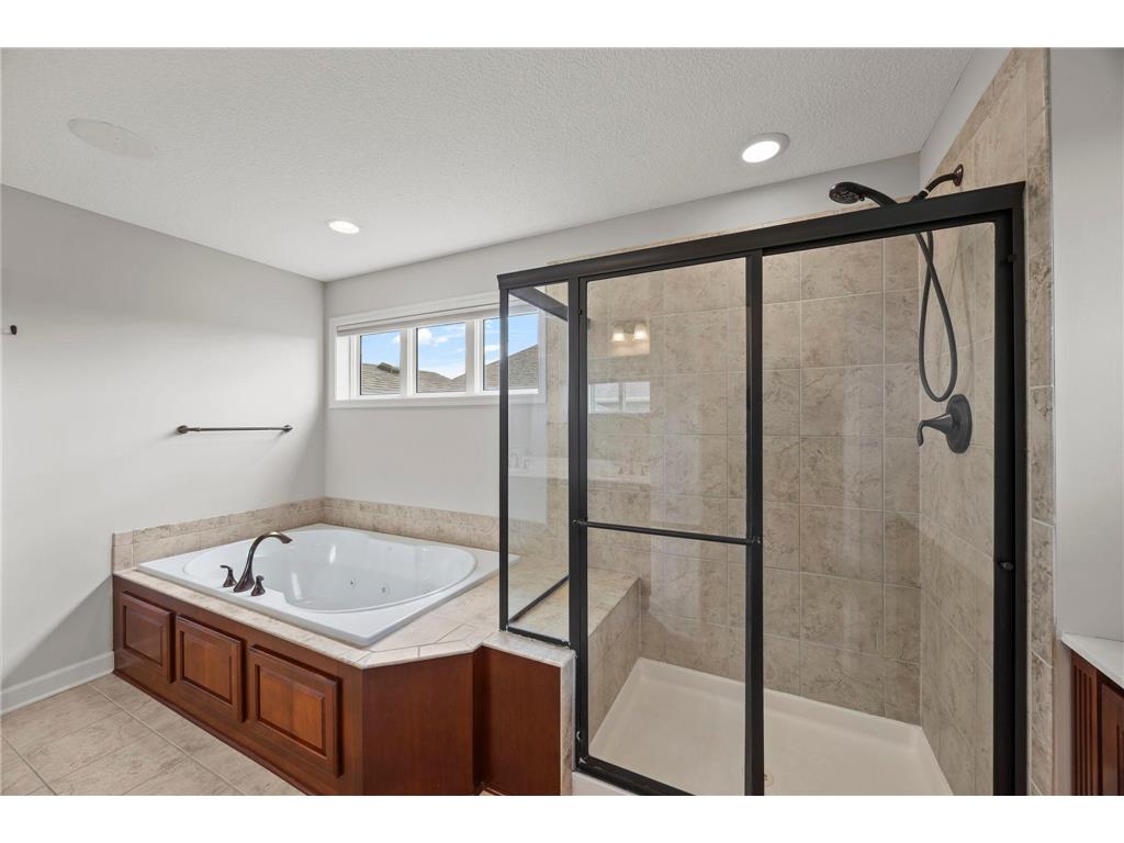 18214 62nd Place N Maple Grove MN 55311 7095069 image23