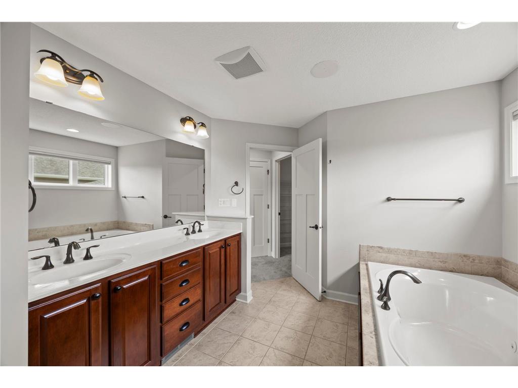 18214 62nd Place N Maple Grove MN 55311 7095069 image24