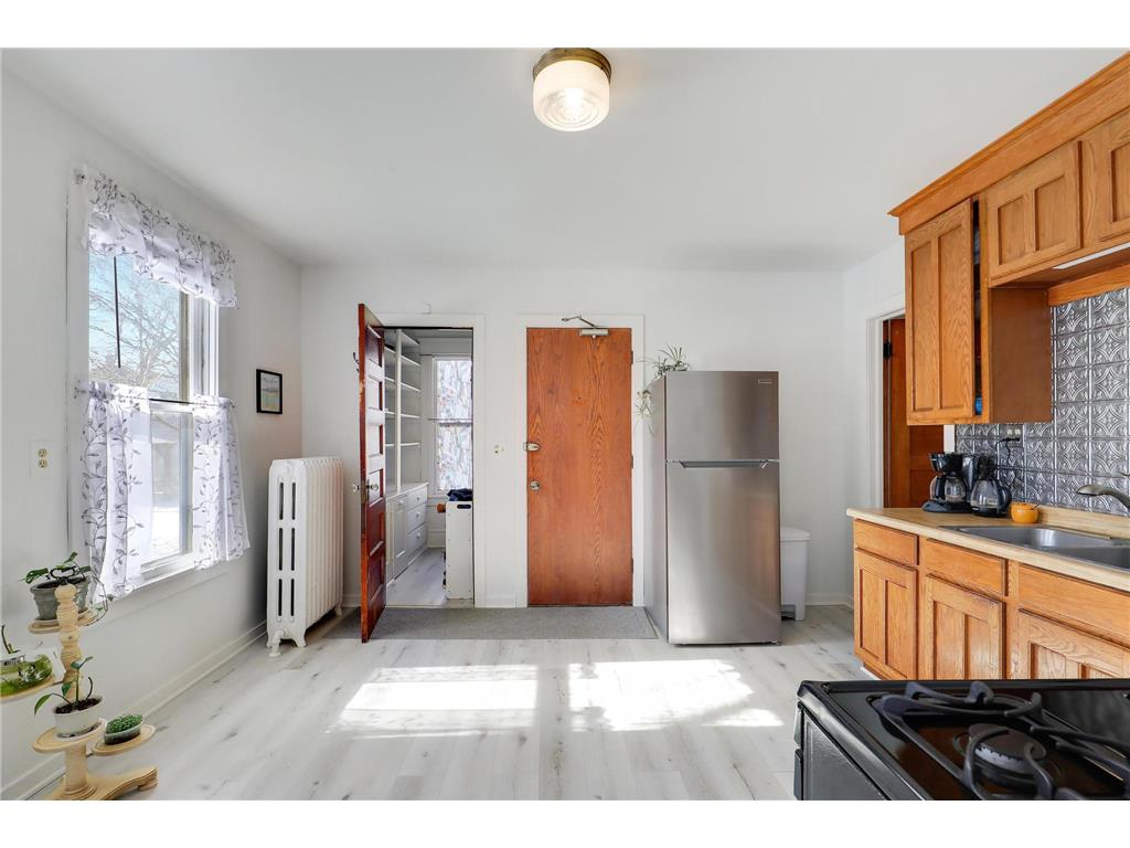 1822 Pierce Street NE Minneapolis MN 55418 7023393 image18