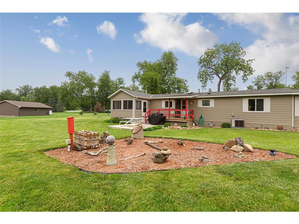 18221 Roberds Lake Boulevard Faribault MN 55021 - Roberds 6737213 image34