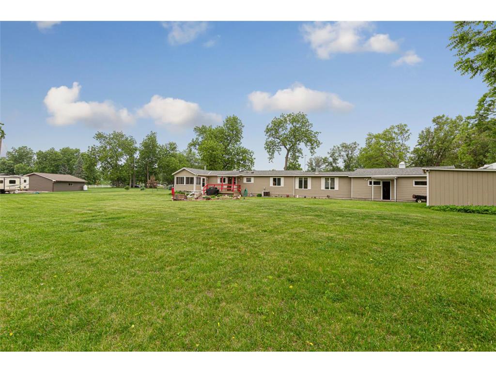 18221 Roberds Lake Boulevard Faribault MN 55021 - Roberds 6737213 image38