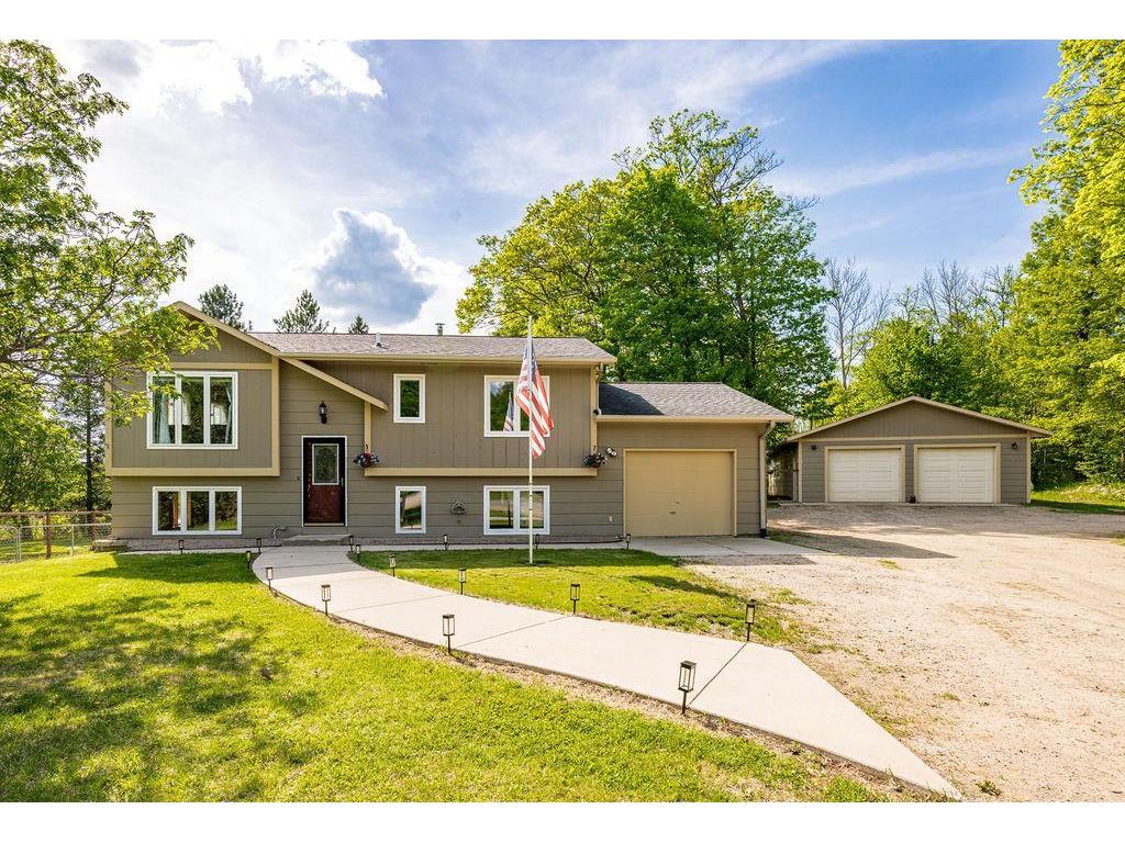 18227 US Highway 169 Grand Rapids MN 55744 7084957 image1