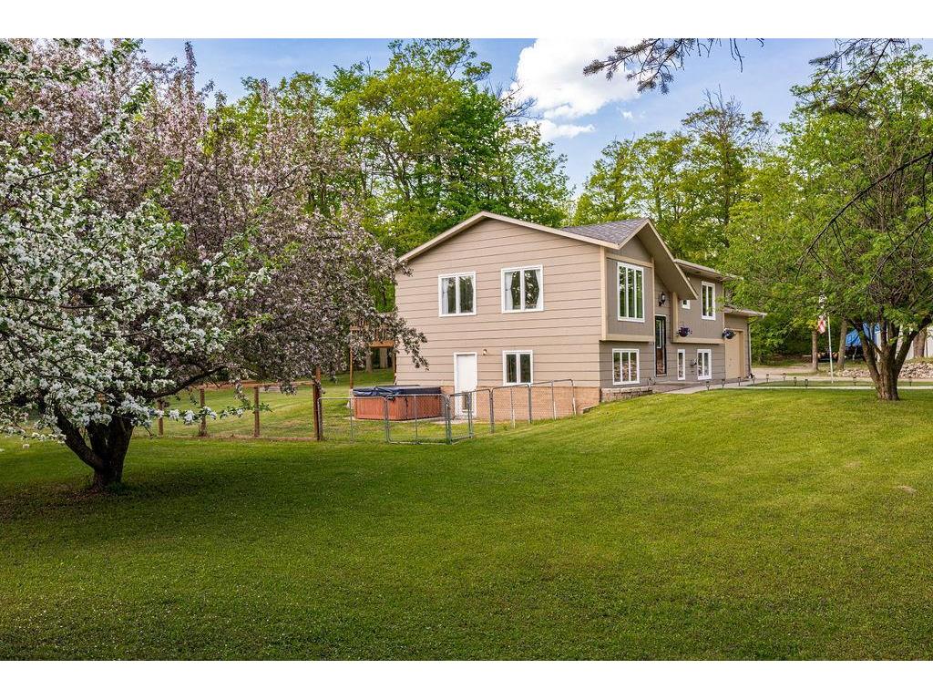 18227 US Highway 169 Grand Rapids MN 55744 7084957 image31