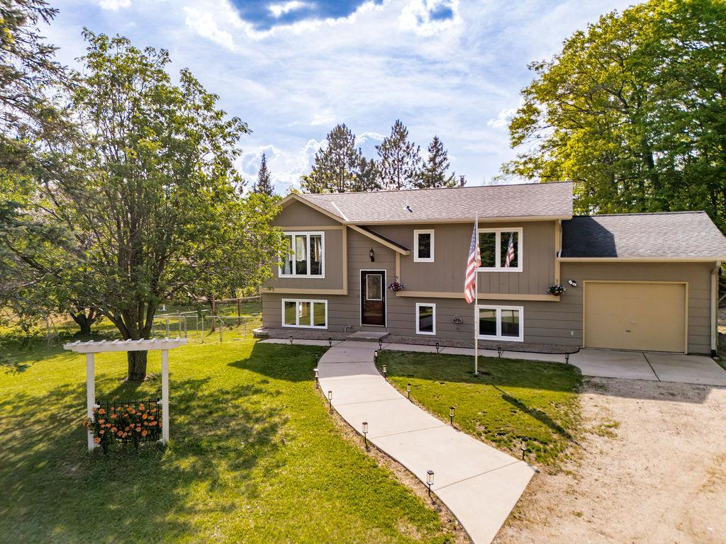 18227 US Highway 169 Grand Rapids MN 55744 7084957 image5