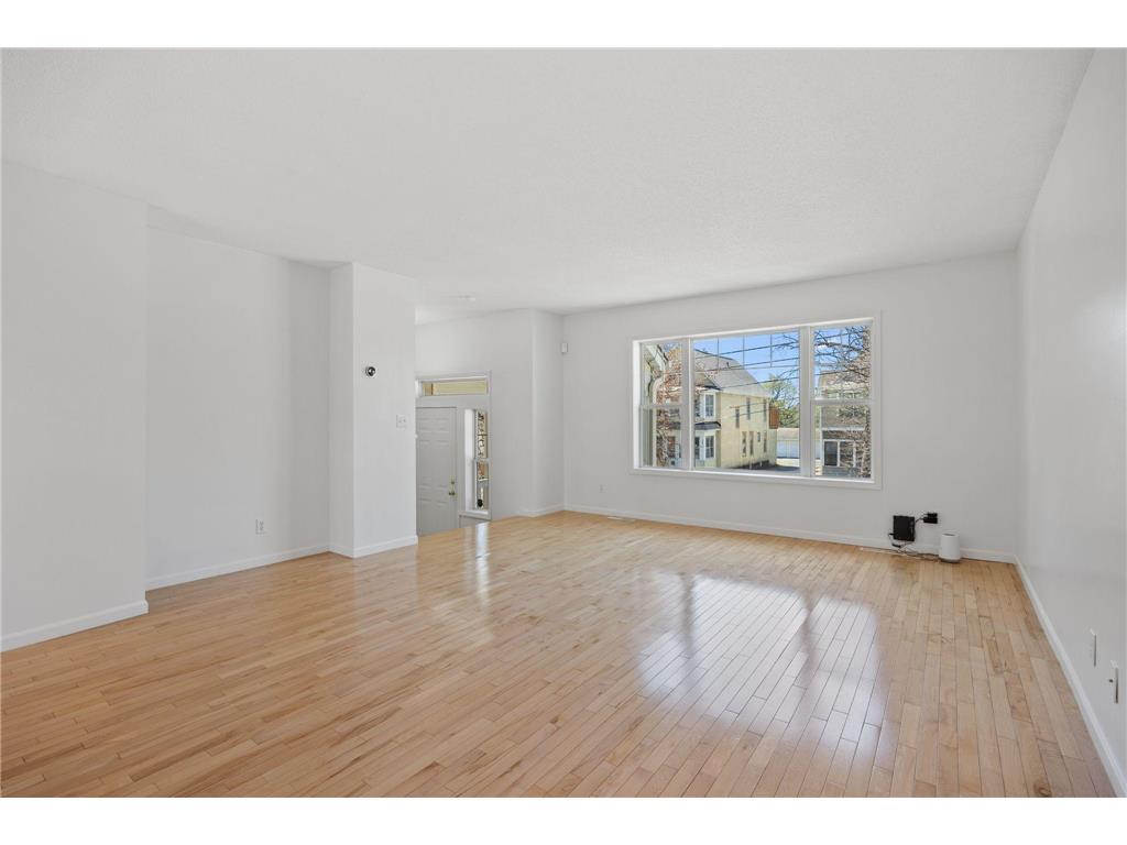 1823 3rd Street NE Minneapolis MN 55418 7061103 image12