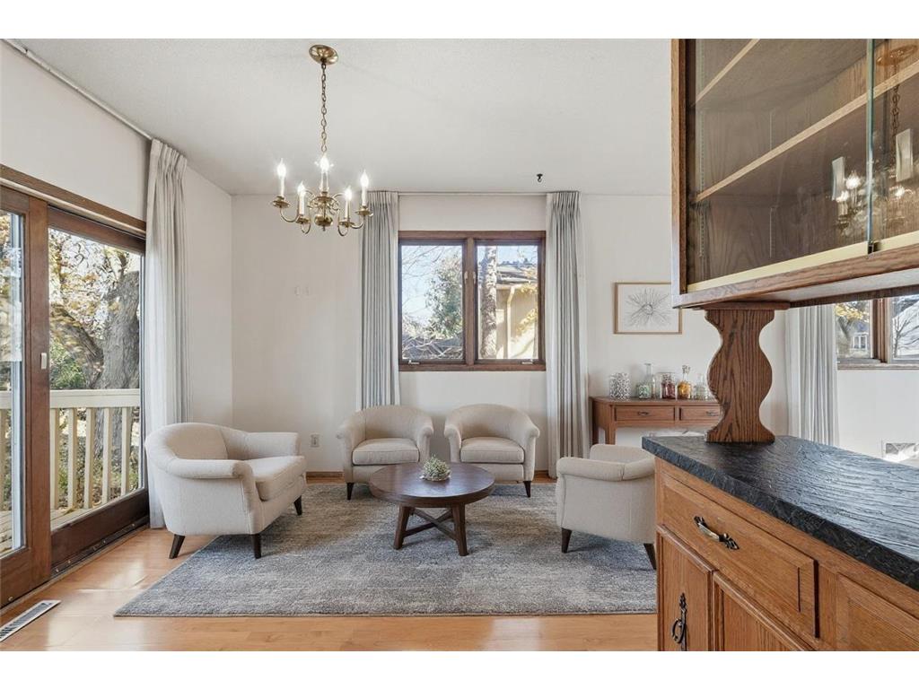 1823 Gramsie Road Arden Hills MN 55112 7006838 image10