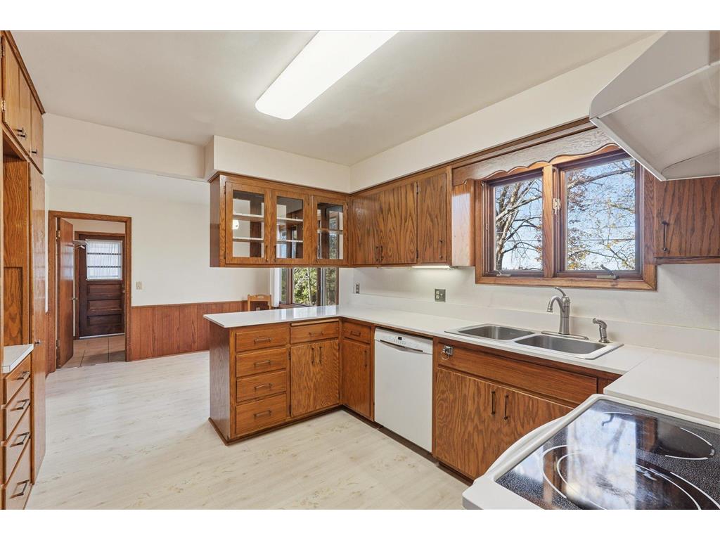 1823 Gramsie Road Arden Hills MN 55112 7006838 image13