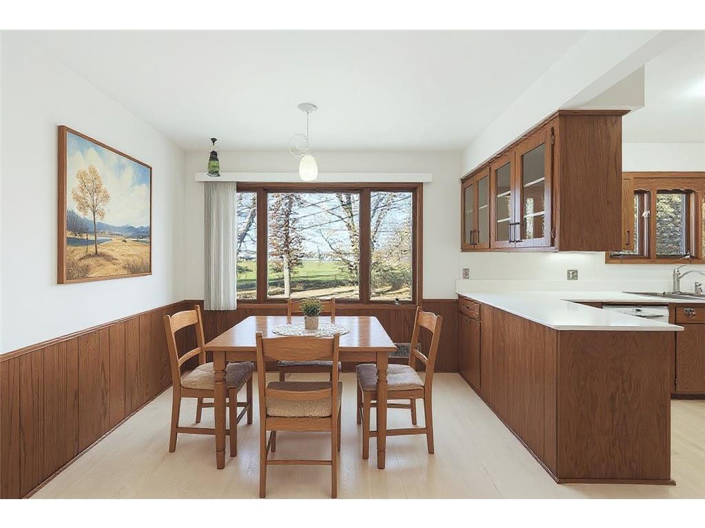 1823 Gramsie Road Arden Hills MN 55112 7006838 image18