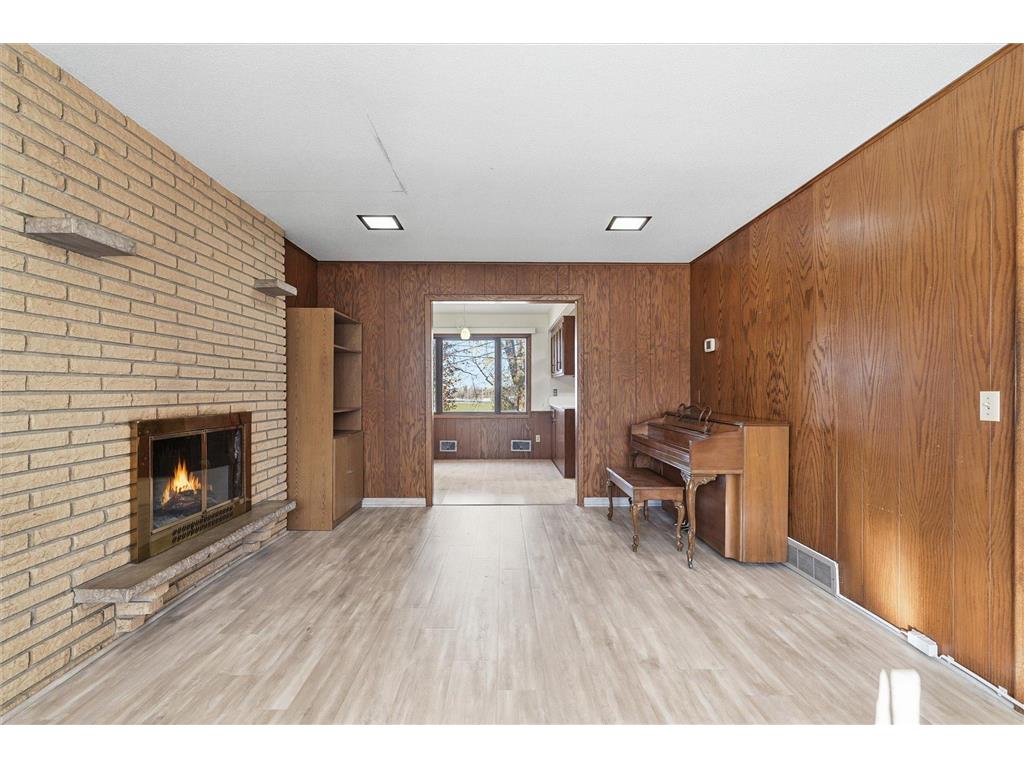 1823 Gramsie Road Arden Hills MN 55112 7006838 image20