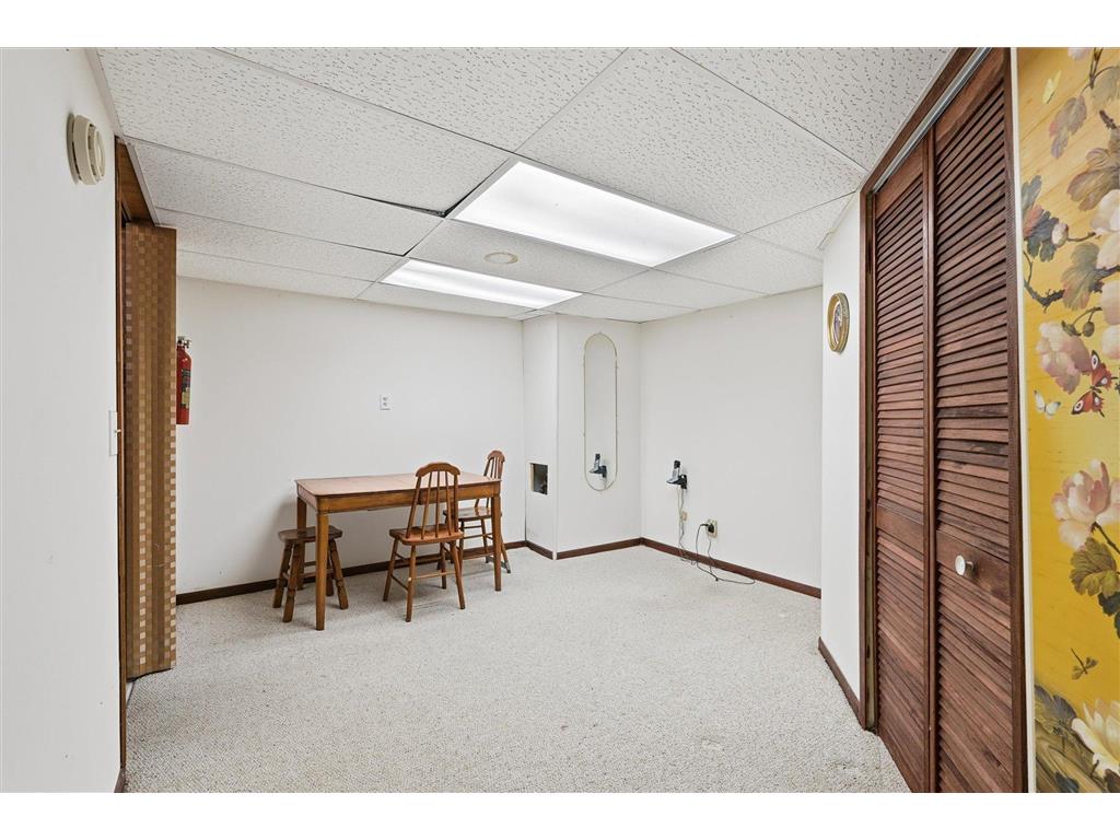 1823 Gramsie Road Arden Hills MN 55112 7006838 image39