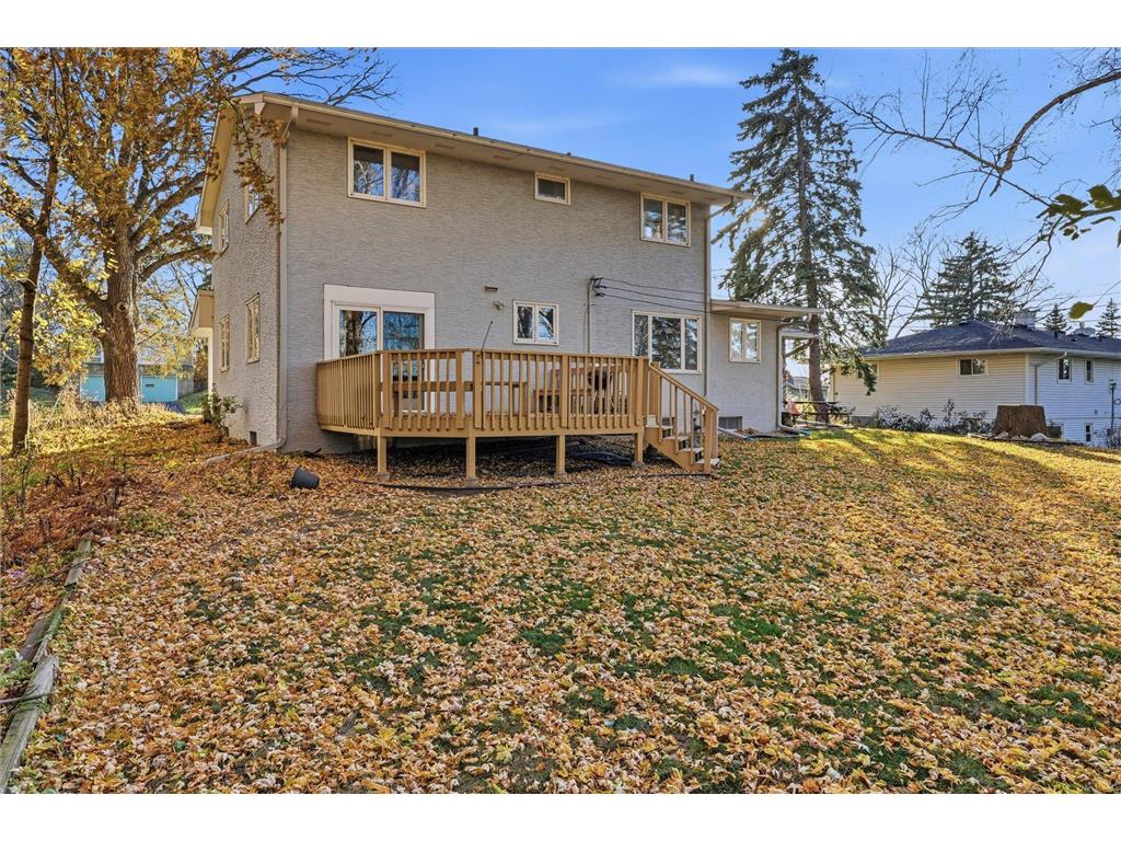 1823 Gramsie Road Arden Hills MN 55112 7006838 image43