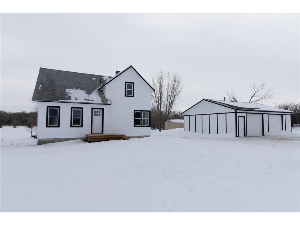 18232 250th Street Fergus Falls MN 56537 6318909 image1