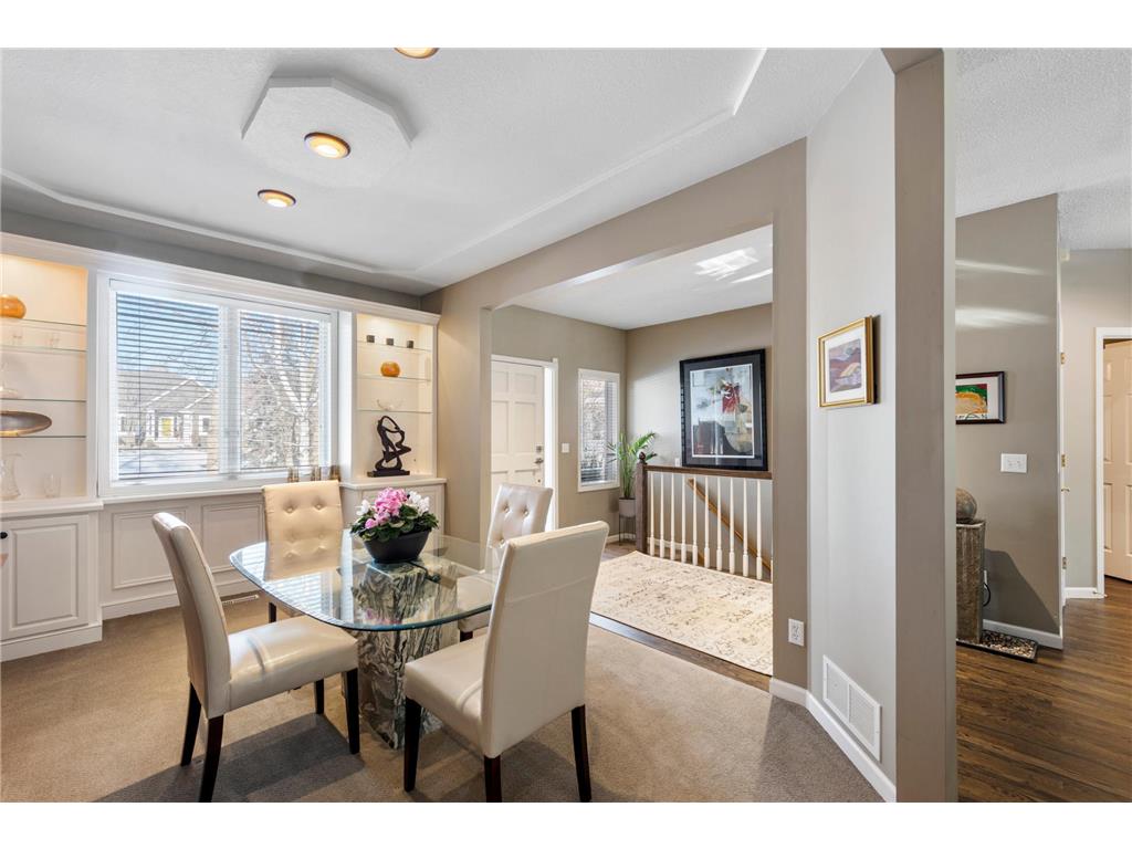 18233 Croixwood Lane, Eden Prairie, MN, 55347 MLS 6487590 Edina Realty