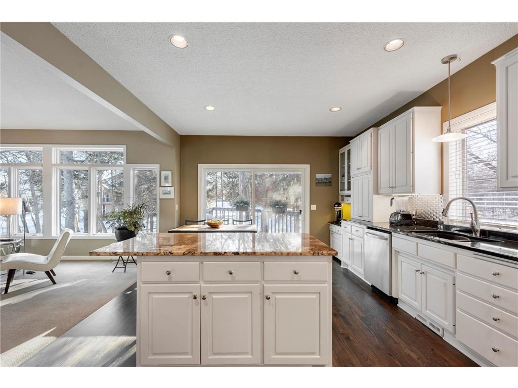 18233 Croixwood Lane, Eden Prairie, MN, 55347 MLS 6487590 Edina Realty