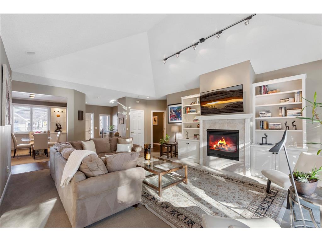 18233 Croixwood Lane, Eden Prairie, MN, 55347 MLS 6487590 Edina Realty