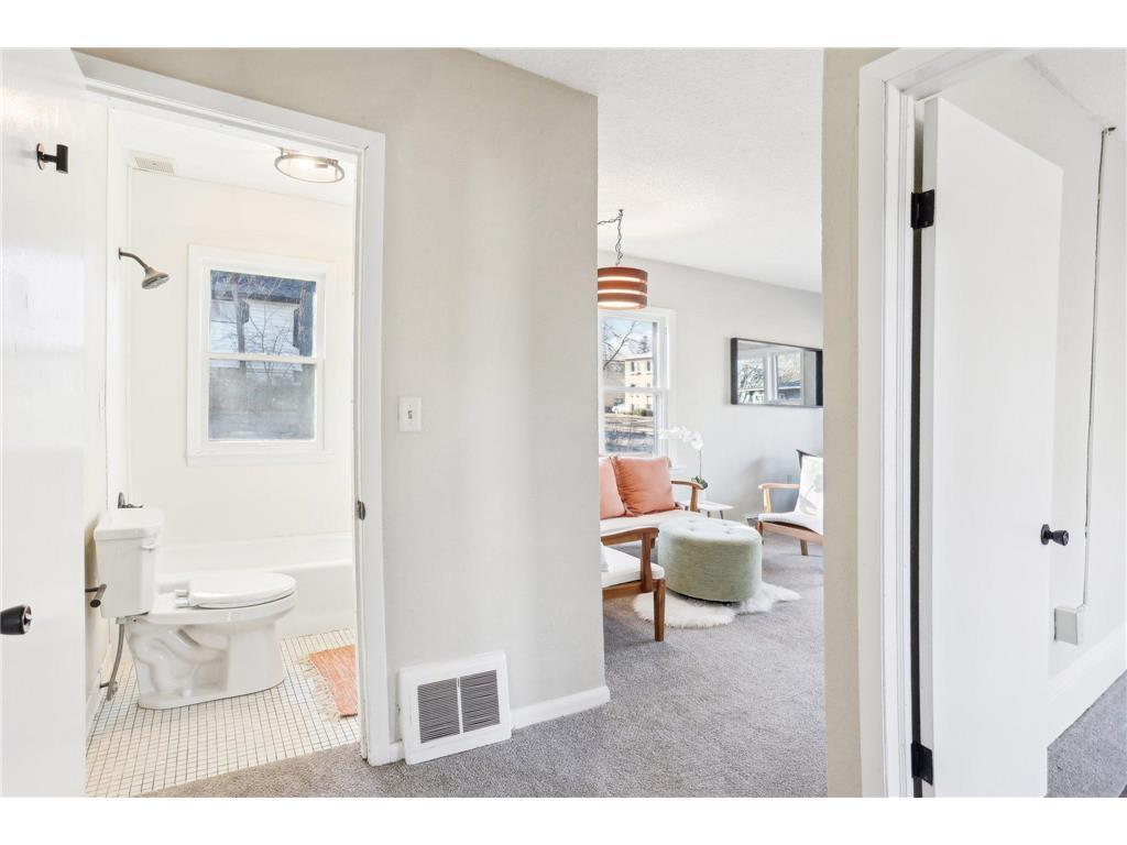 1824 & 1822 Stillwater Avenue E Saint Paul MN 55119 6821615 image18