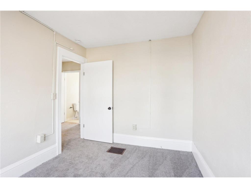 1824 & 1822 Stillwater Avenue E Saint Paul MN 55119 6821615 image23